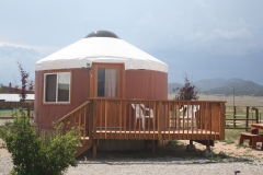 yurt-3-outside